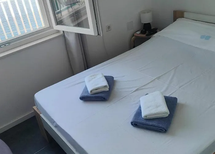 With Parking Space Sobra, Mljet - 24530 Apartamento *