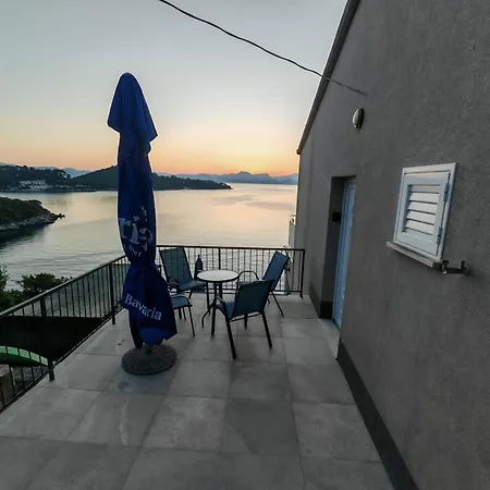 With Parking Space Sobra, Mljet - 24530 Apartment *